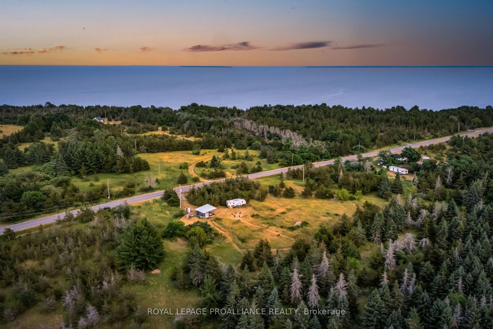 3947 County Road 8 • Prince Edward County, ON photo 7