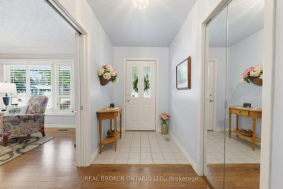 13 Bluebird Place — photo 5