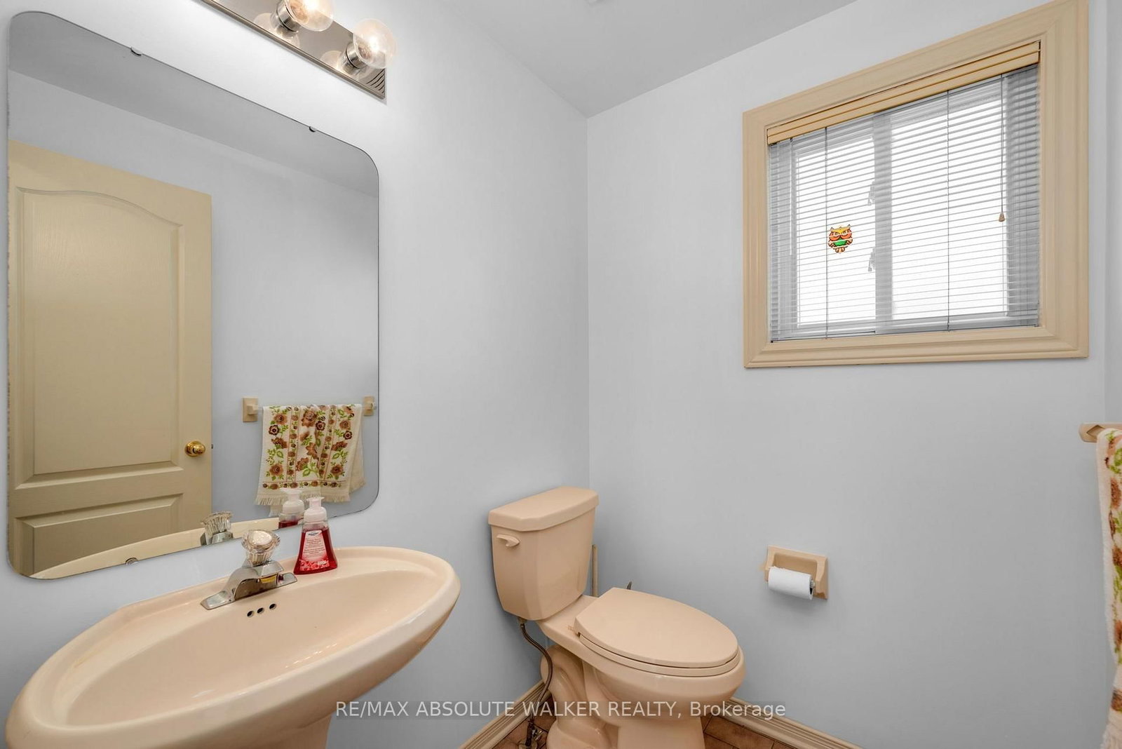 1889 Rosewind Court • Orleans, ON photo 24