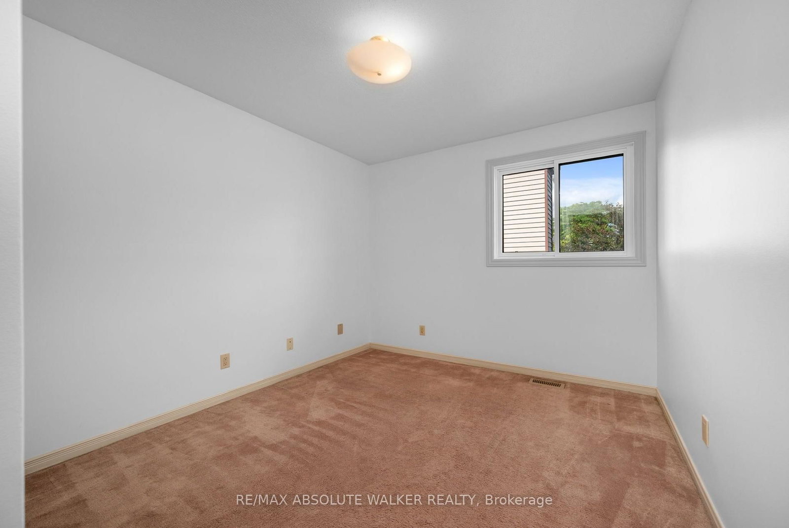 1889 Rosewind Court • Orleans, ON photo 31