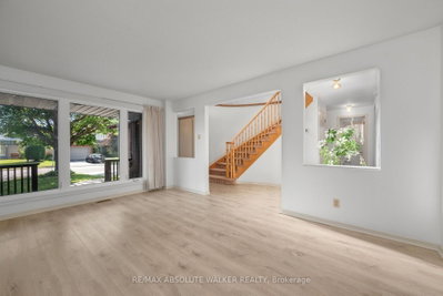 1889 Rosewind Court • Orleans, ON photo 9