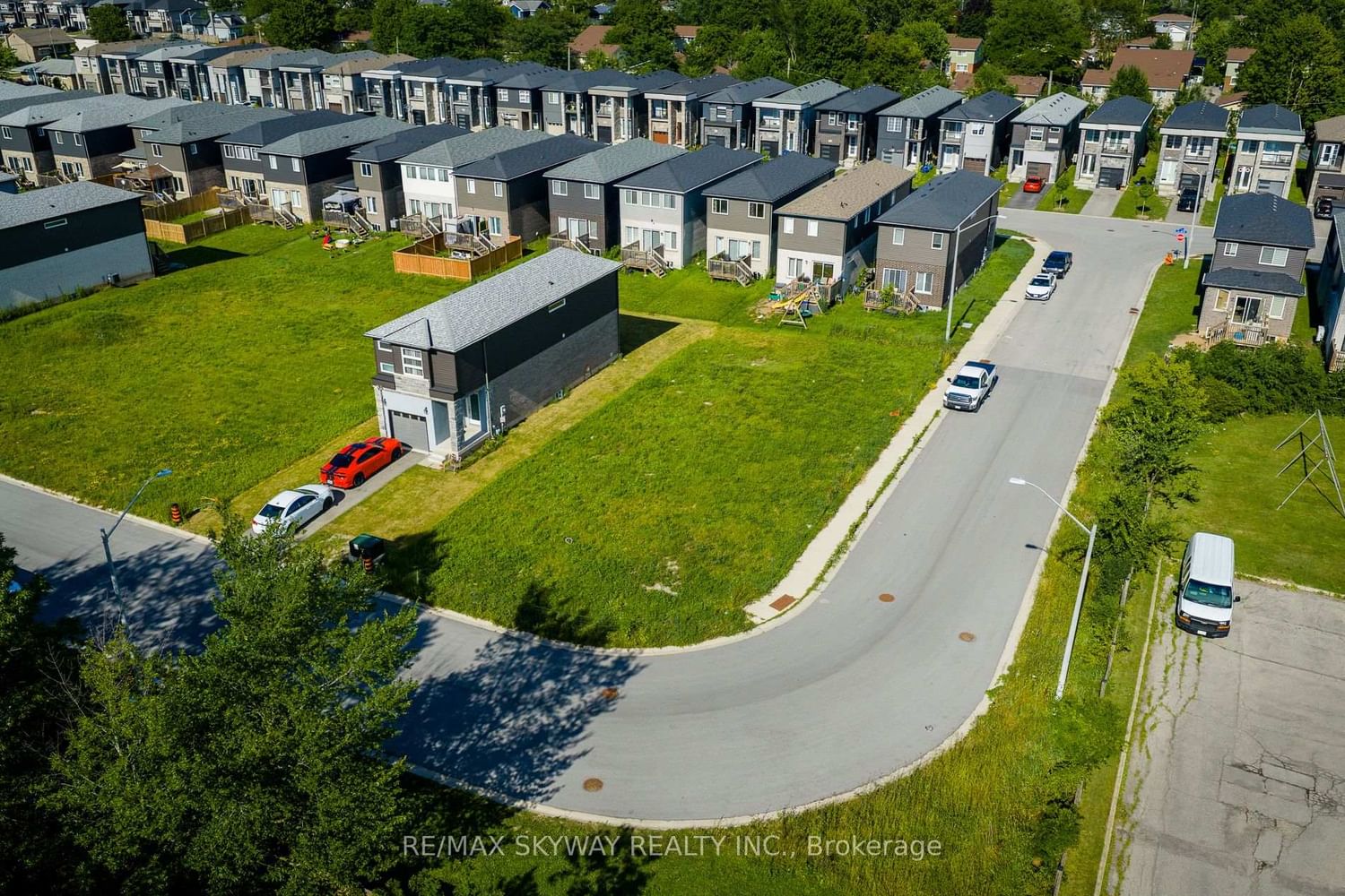 201 Iva Street • Welland, ON photo 9