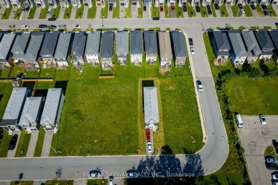 209 Iva Street • Welland, ON photo 3