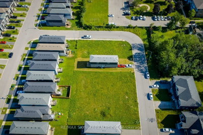 209 Iva Street • Welland, ON photo 4