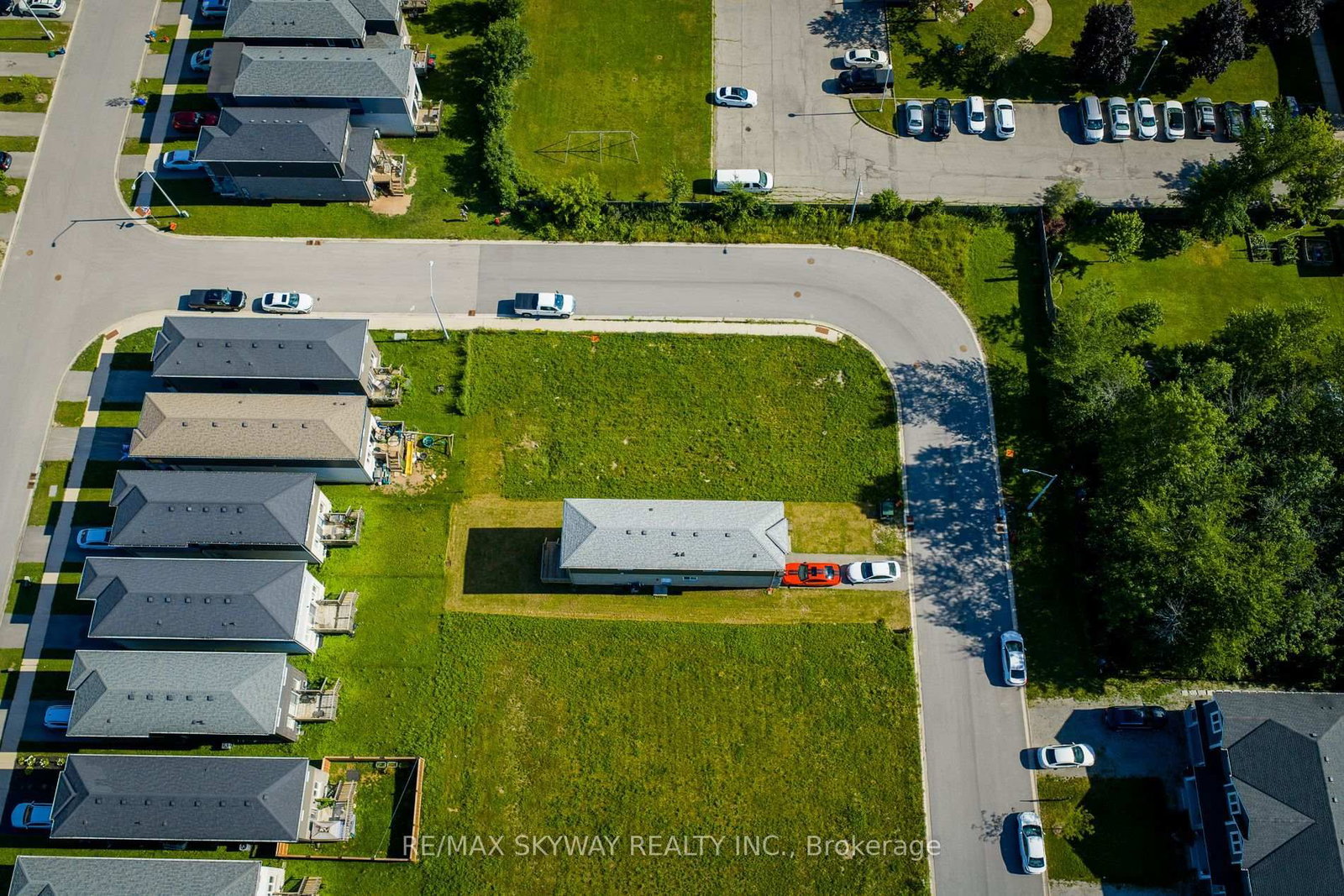 209 Iva Street • Welland, ON photo 6