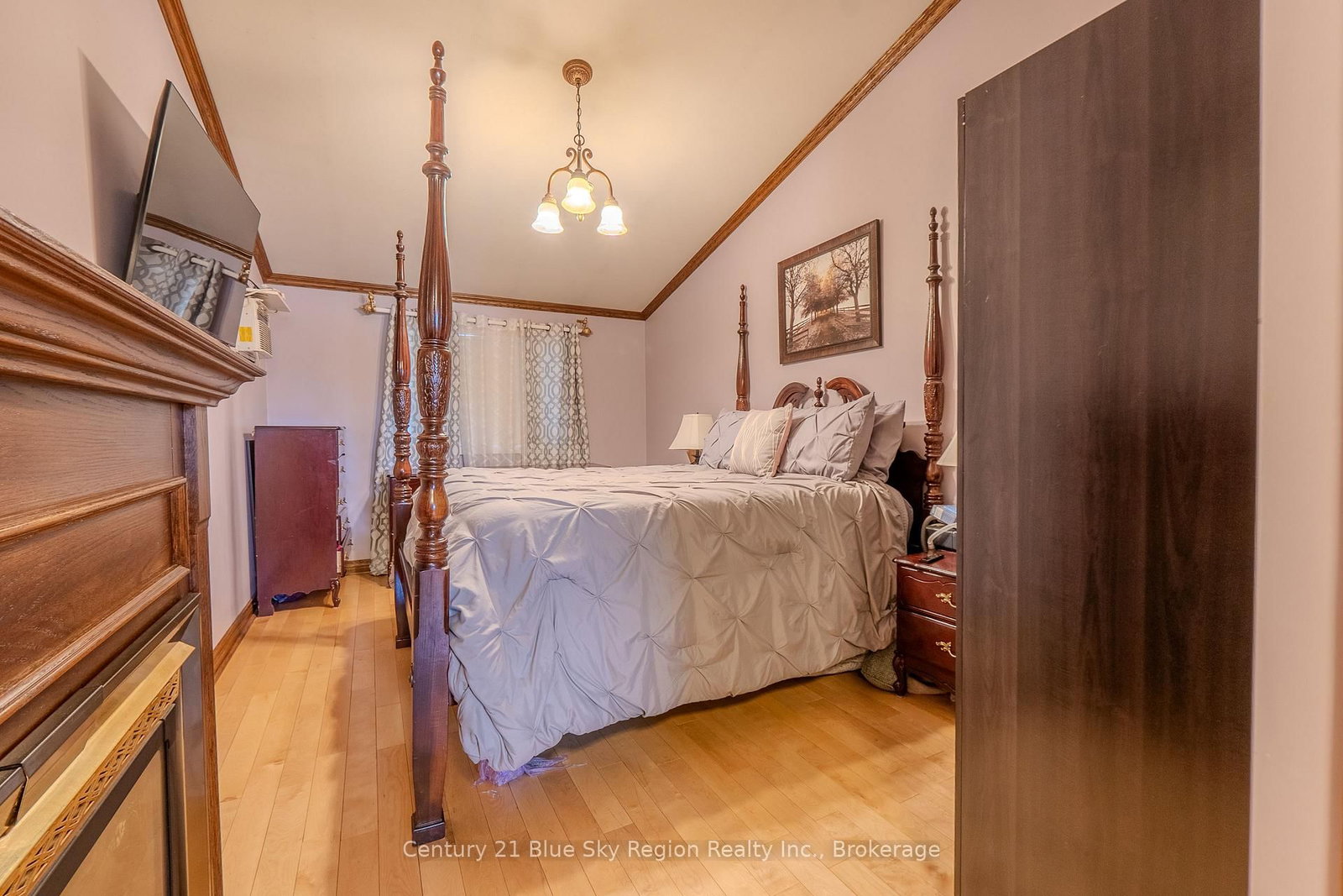137 Whitney Avenue • North Bay, ON photo 14