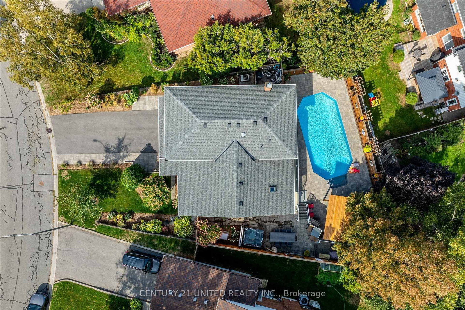 114 Oakwood Crescent • Peterborough, ON photo 38