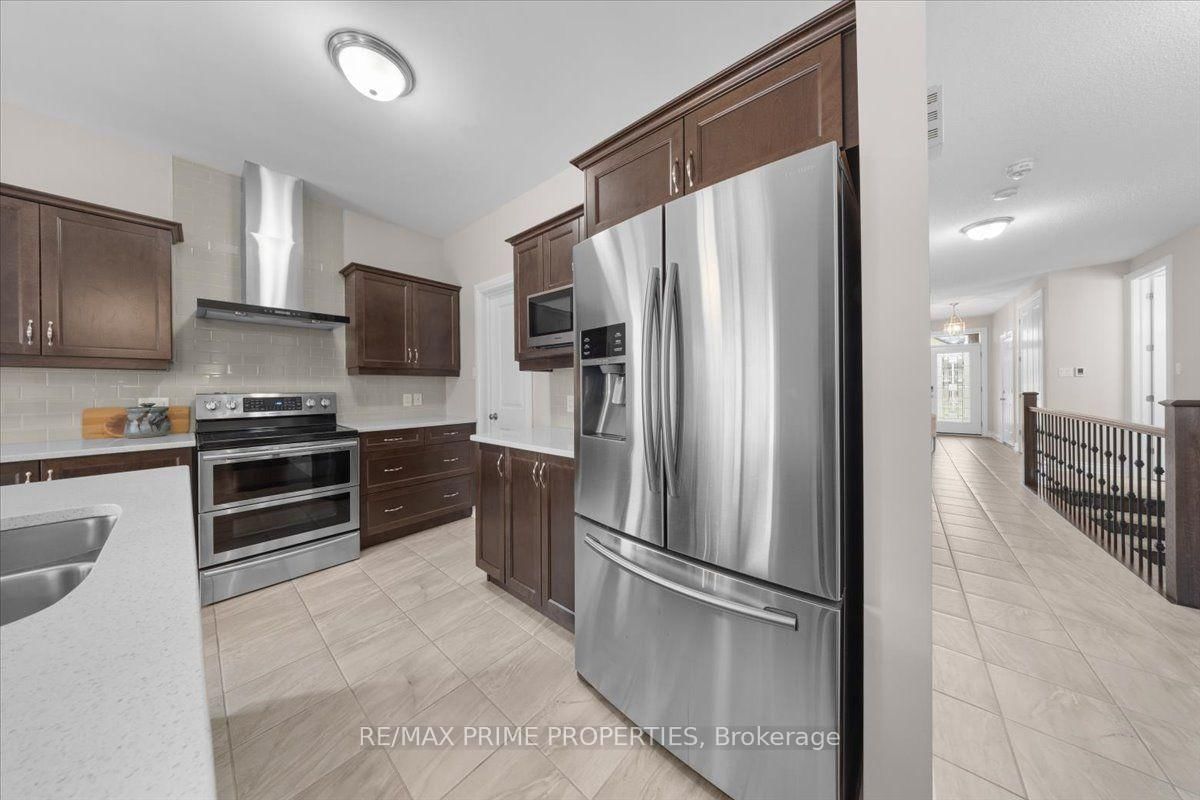 817 Platinum Street • Clarence-Rockland, ON photo 8