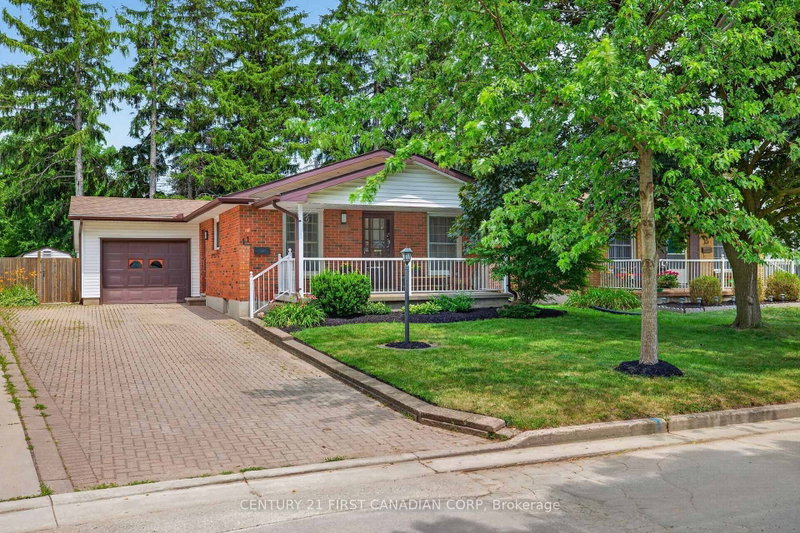 11 Cornell Crescent, London East