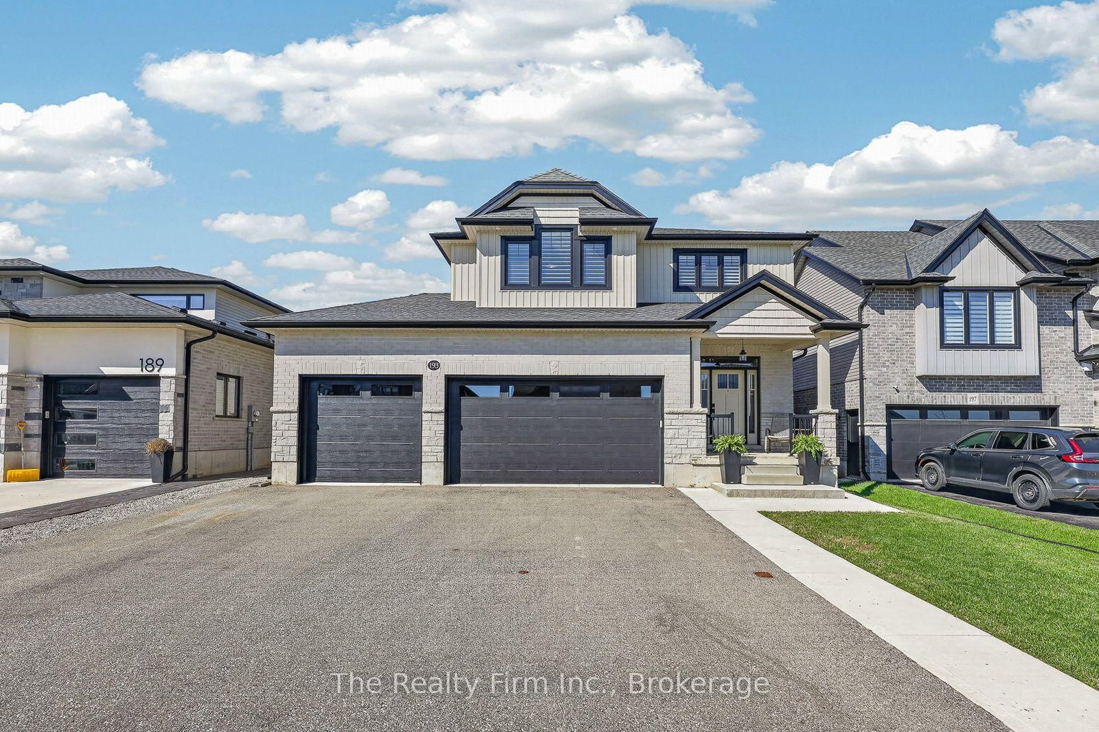 193 Hemlock Street • Woodstock, ON photo 1