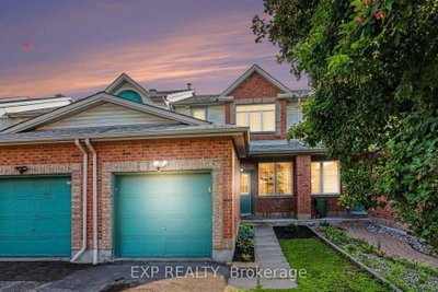 203 Duntroon Circle