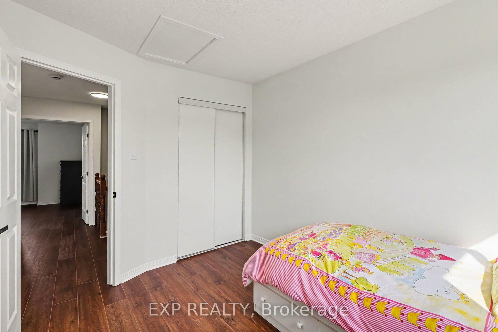 203 Duntroon Circle • Ottawa, ON photo 25