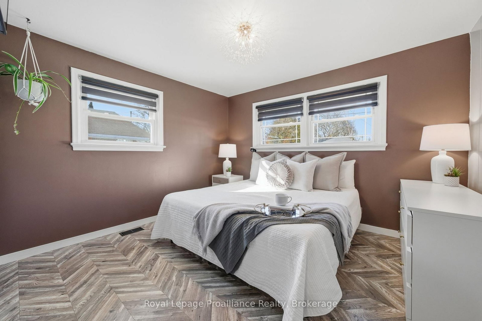 81 Crestview Avenue • Belleville, ON photo 13