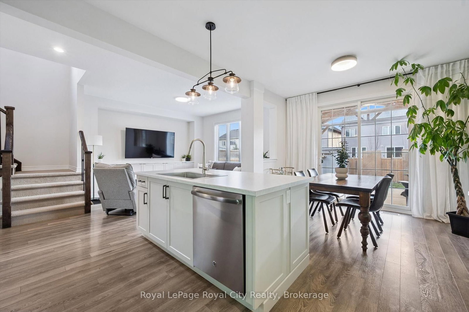 98 Kay Crescent • Centre Wellington, ON photo 17