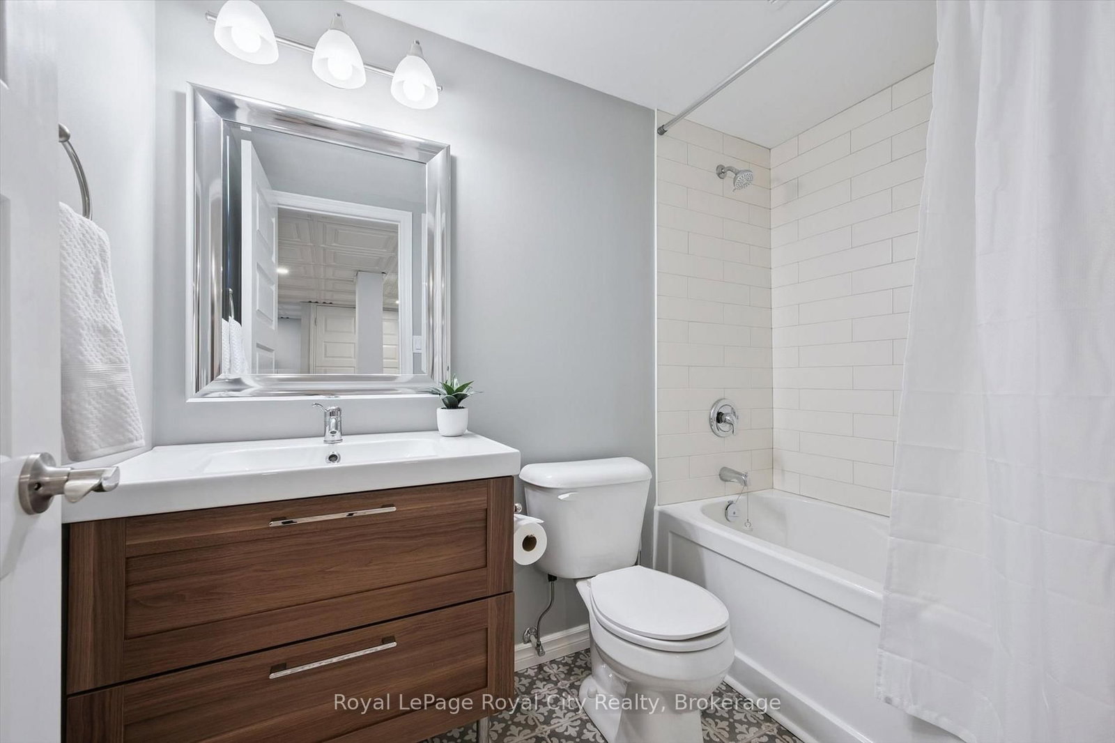 98 Kay Crescent • Centre Wellington, ON photo 33