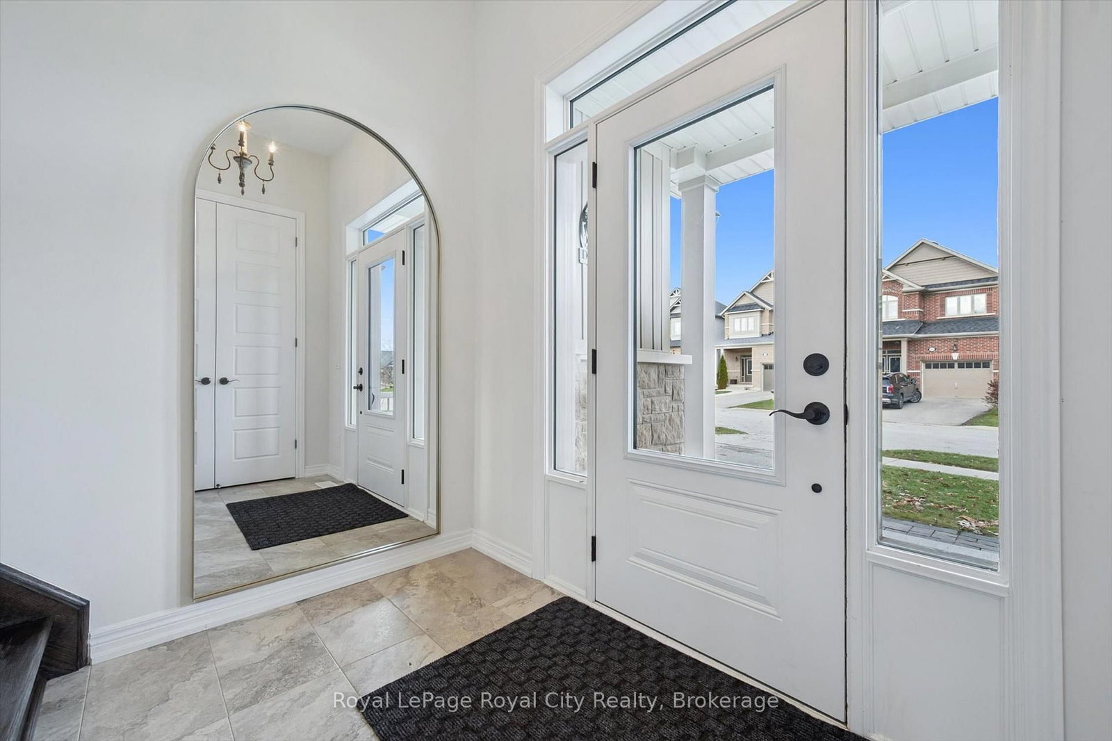 98 Kay Crescent • Centre Wellington, ON photo 4