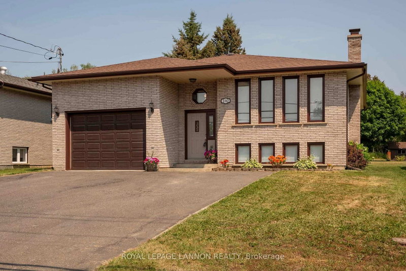 1312 John Street Rd, Thunder Bay