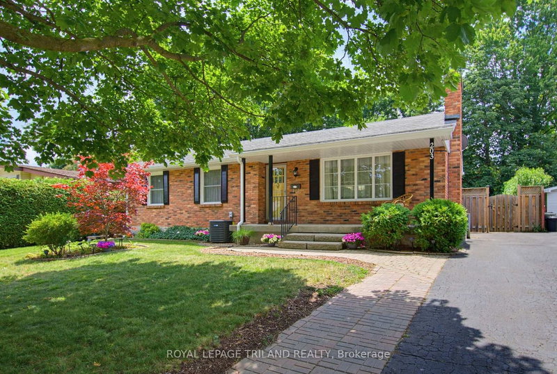 203 Tavistock Road