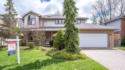 488 Sunnyside Crescent
