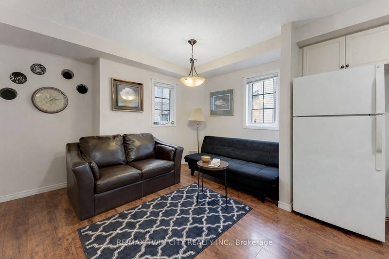 5B - 931 Glasgow Street