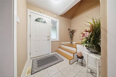 106 Memorial Drive — photo 5