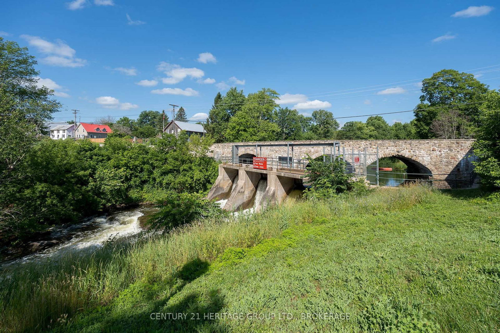 104 Ormond Street • Leeds and the Thousand Islands, ON photo 5