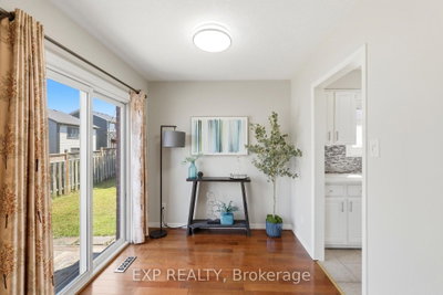 111 Gerald Crescent • London South, ON photo 6