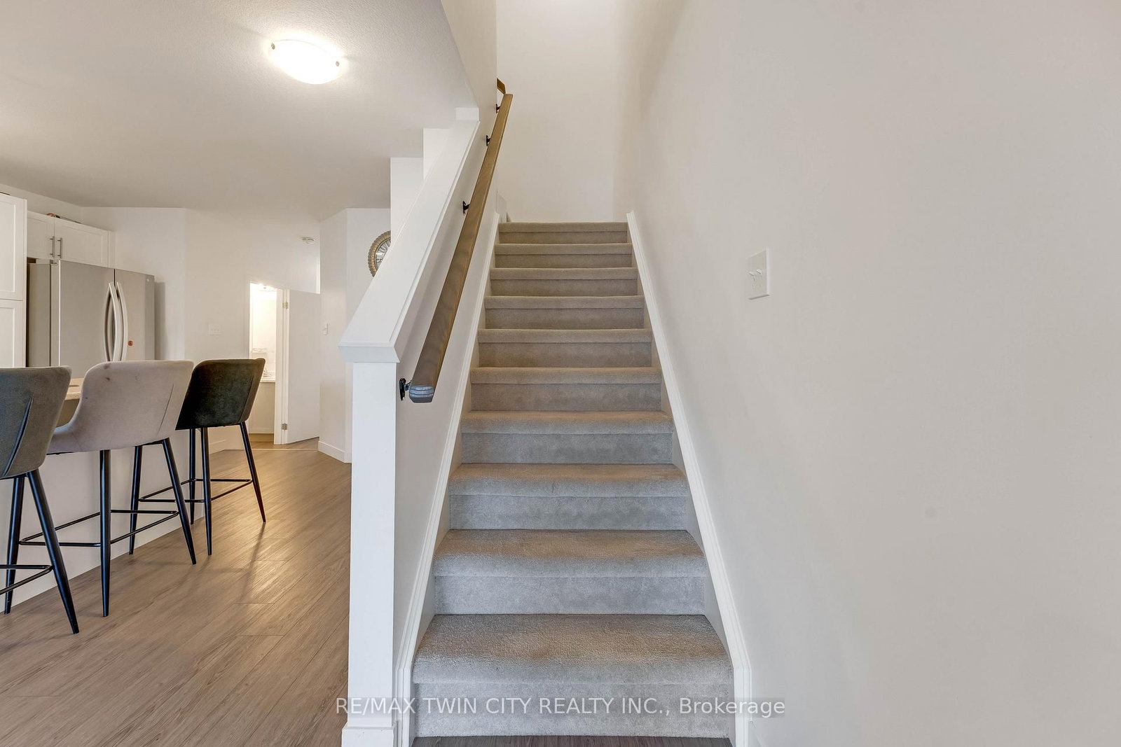 91 Pony Way • Kitchener, ON photo 12