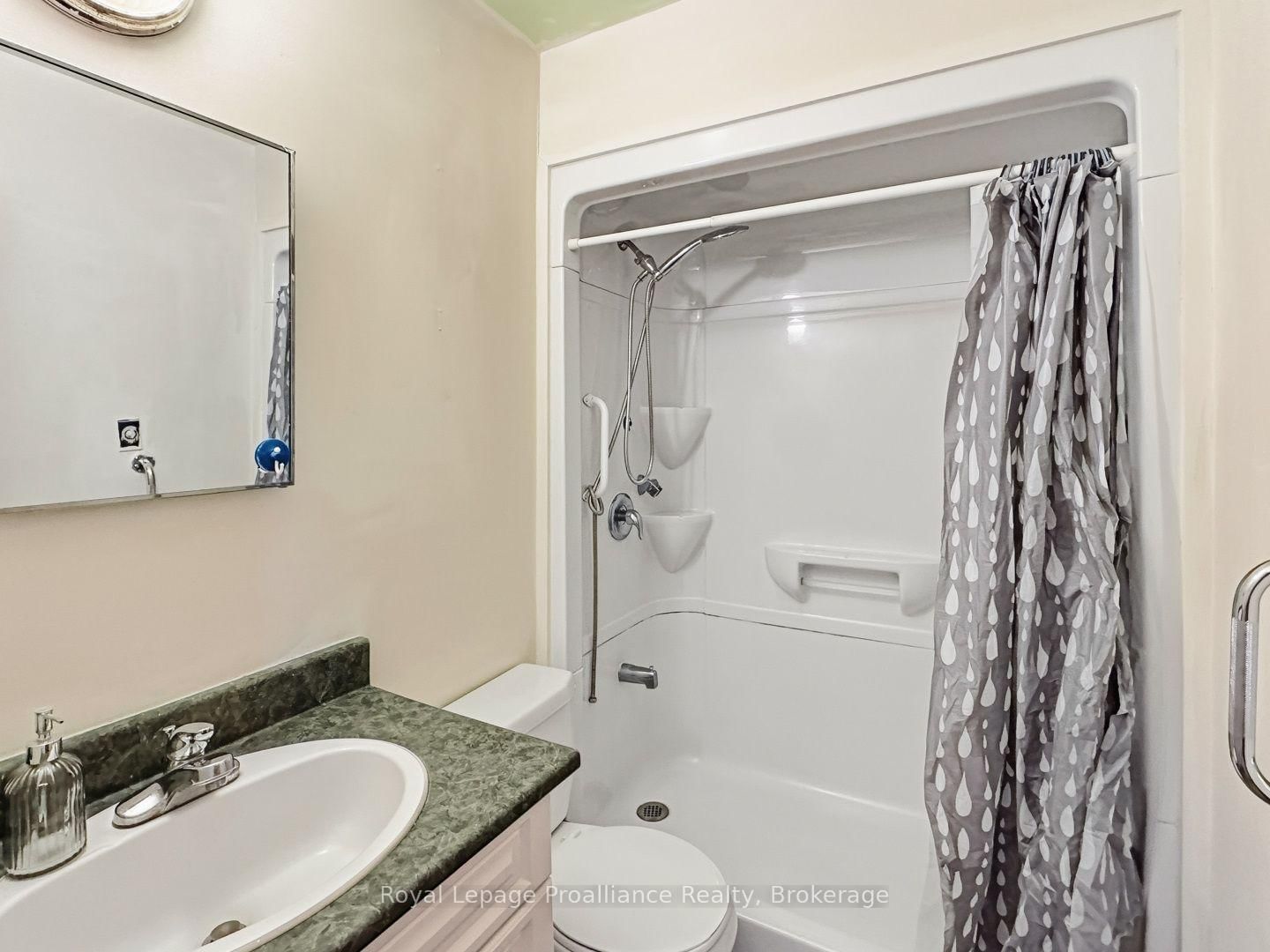 7 Tiffany Place • Quinte West, ON photo 24