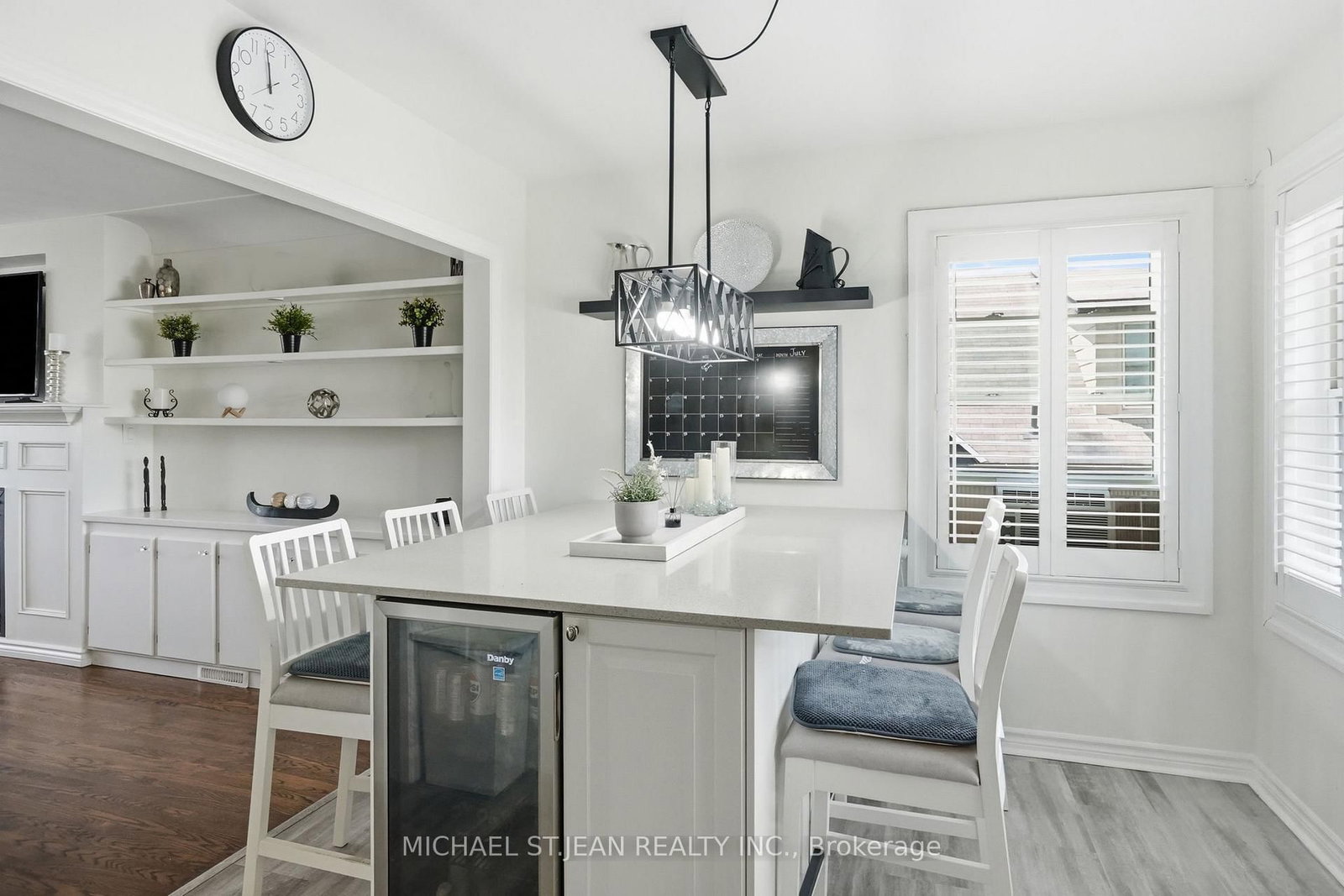 33 Centennial Parkway S • Hamilton, ON photo 22