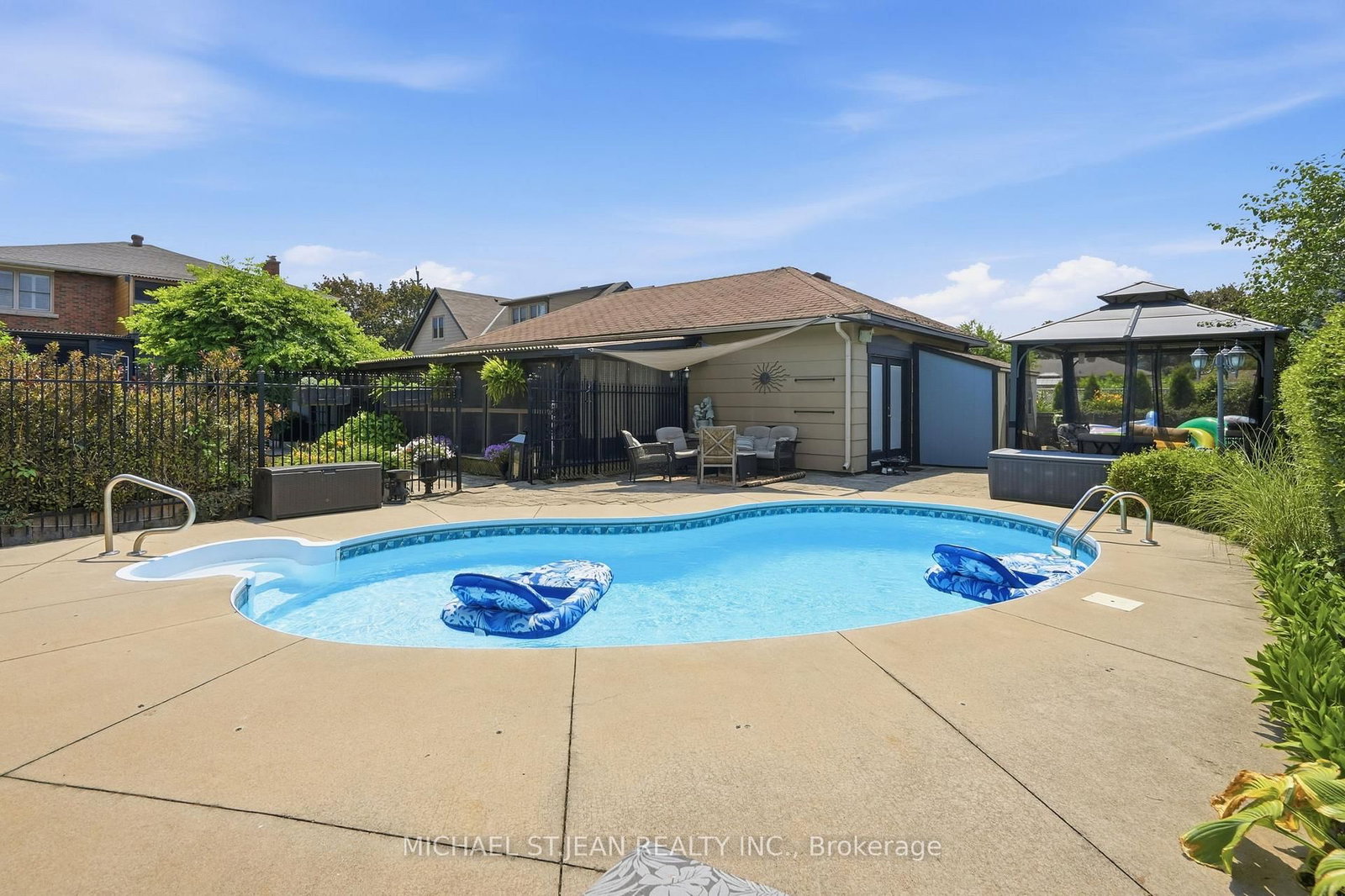 33 Centennial Parkway S • Hamilton, ON photo 43