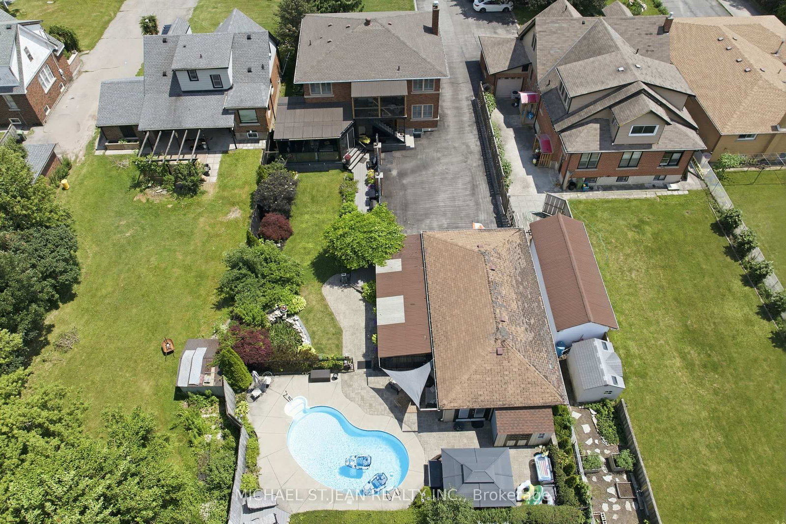 33 Centennial Parkway S • Hamilton, ON photo 47