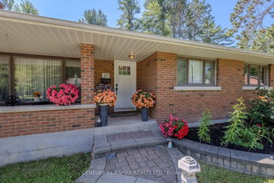 20 Kramer Avenue • Petawawa, ON photo 2