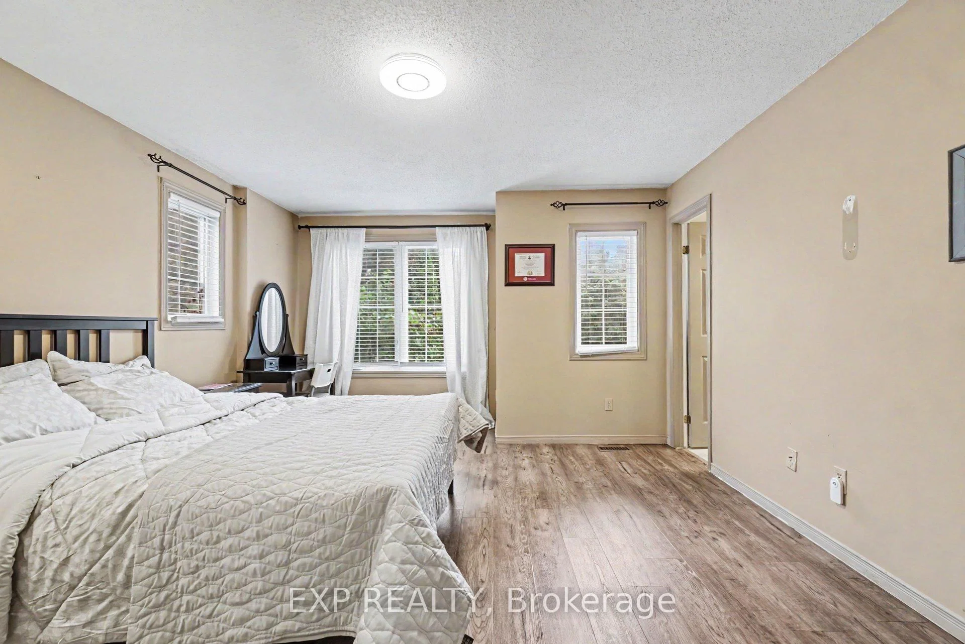 11 Longshire Circle, Ottawa, ON — photo 18
