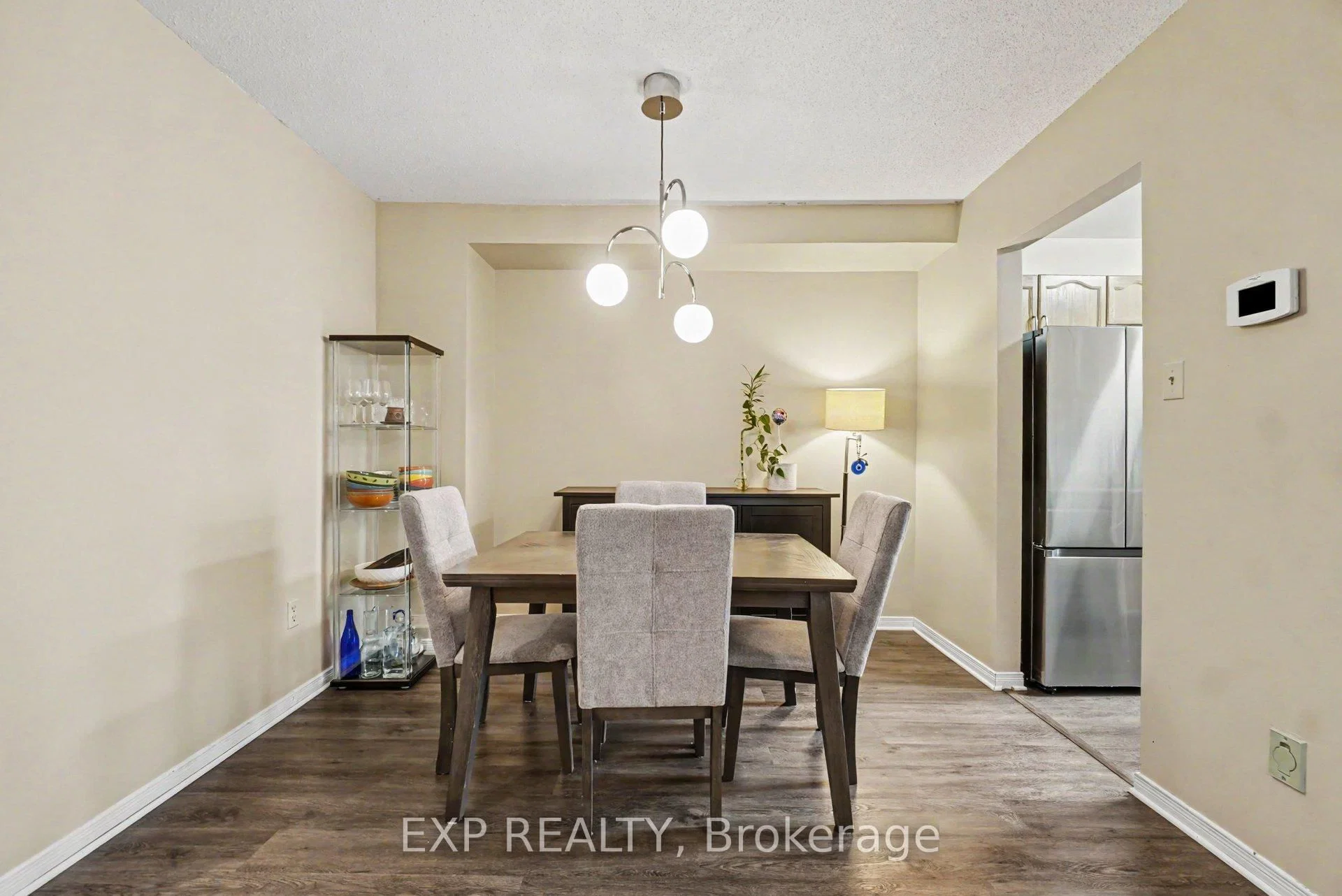 11 Longshire Circle, Ottawa, ON — photo 7