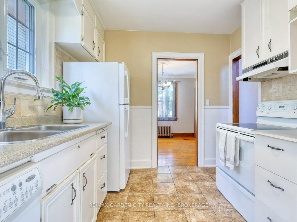 192A ONTARIO Street • St. Catharines, ON photo 13