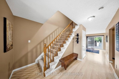 16 Scottacres Boulevard • Haldimand, ON photo 8