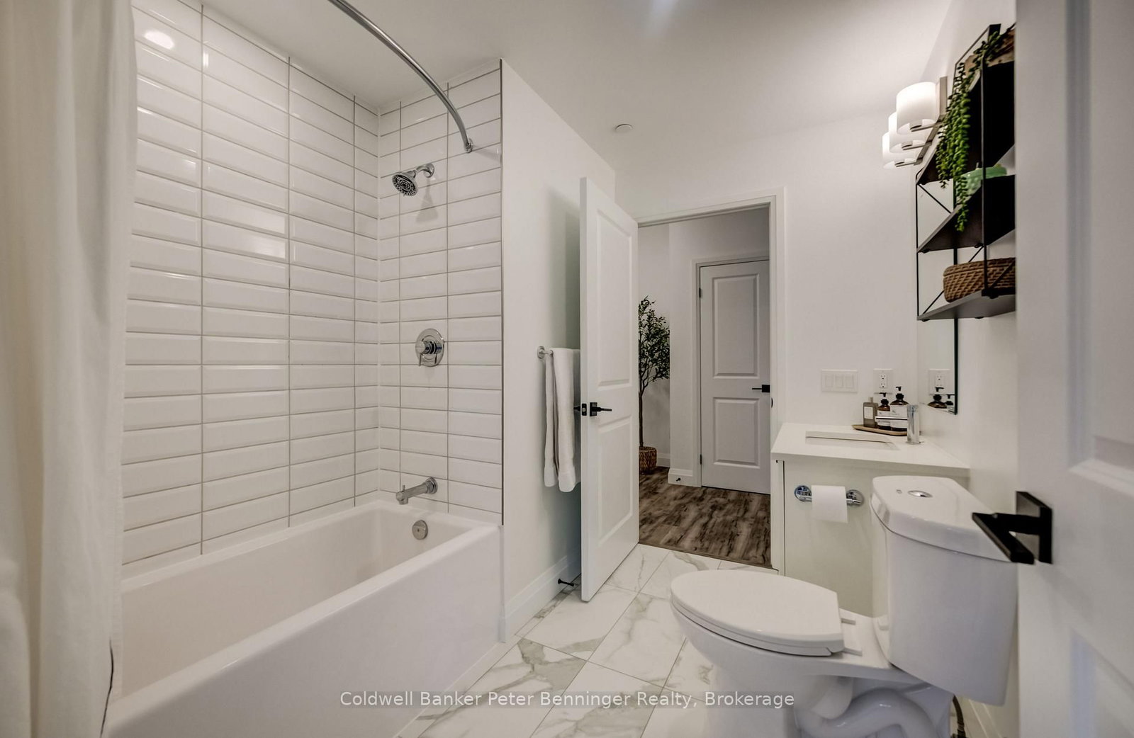 332 Gosling Gardens • #104 • Guelph, ON photo 20