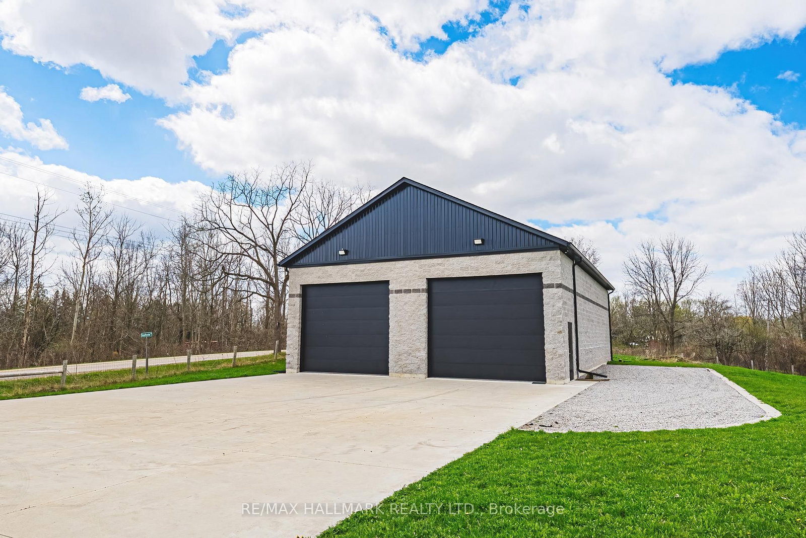 1292 Glancaster Road • Hamilton, ON photo 36