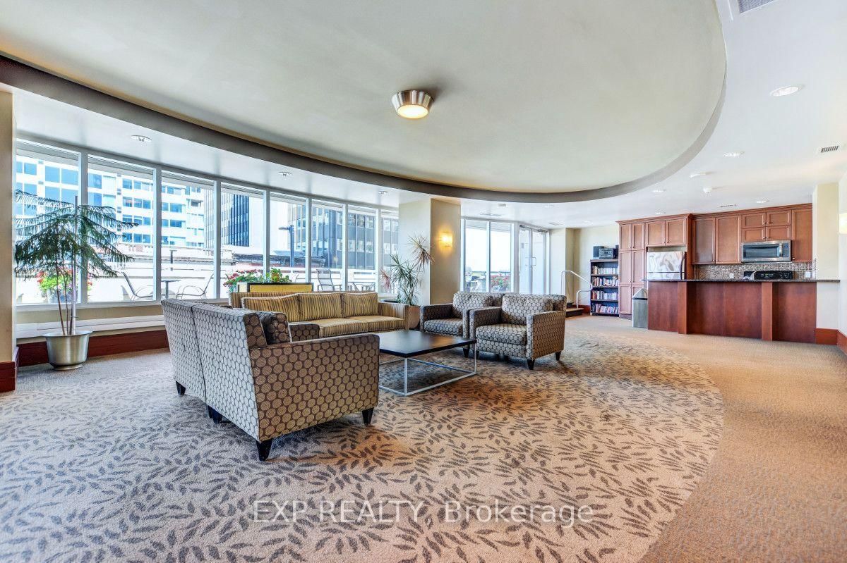 234 Rideau Street • #304 • Ottawa, ON photo 19