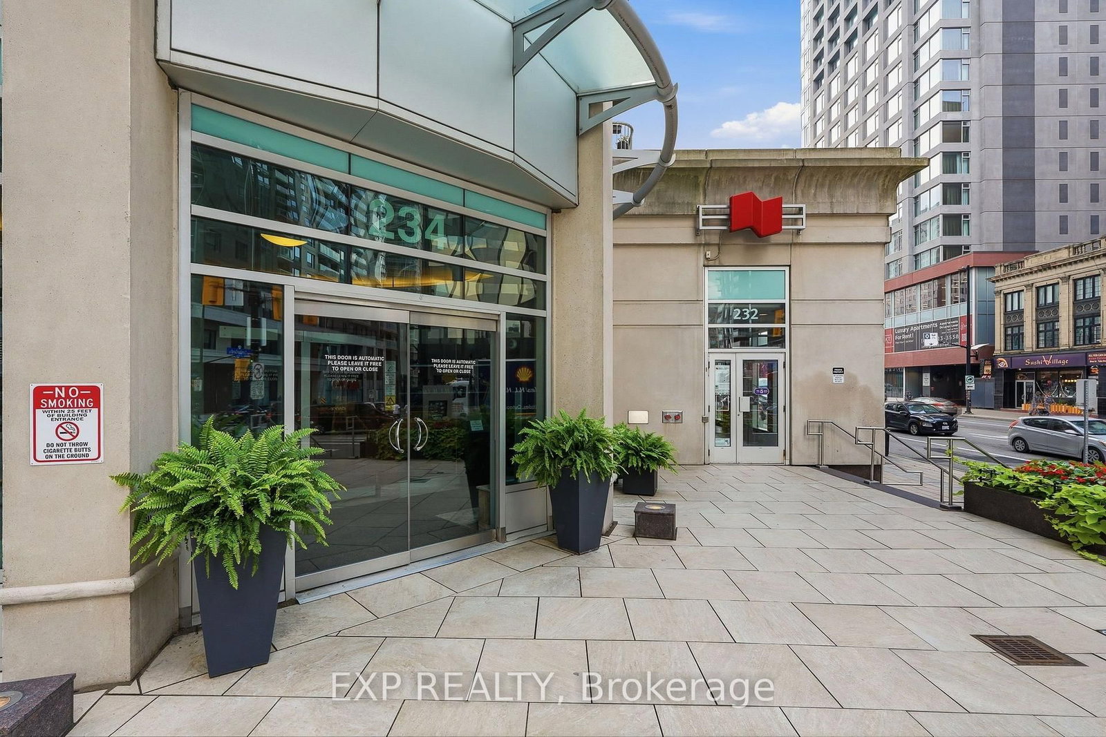 234 Rideau Street • #304 • Ottawa, ON photo 2