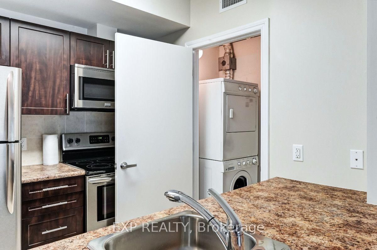 234 Rideau Street • #304 • Ottawa, ON photo 23