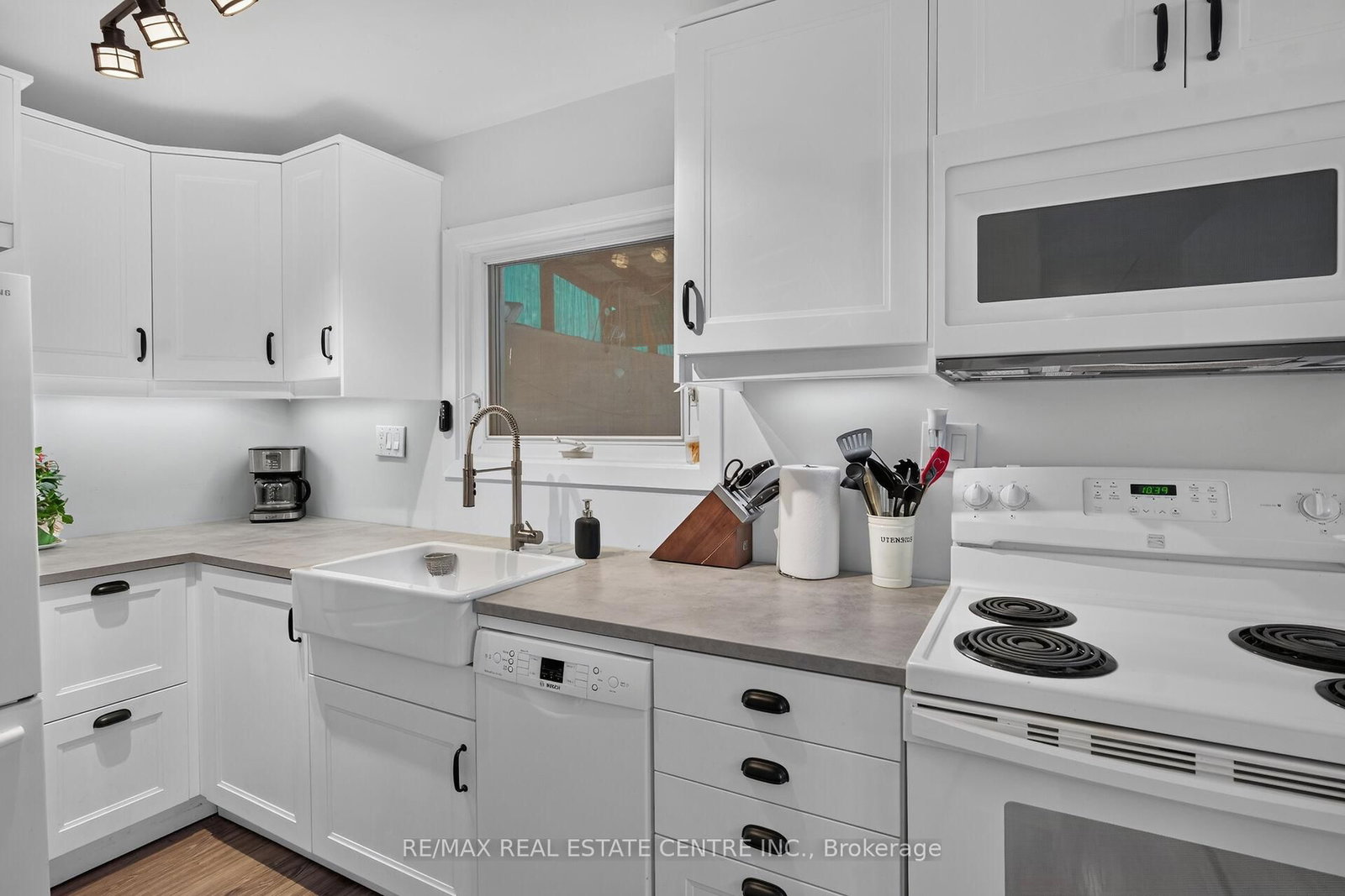 220 Paling Avenue • Hamilton, ON photo 18