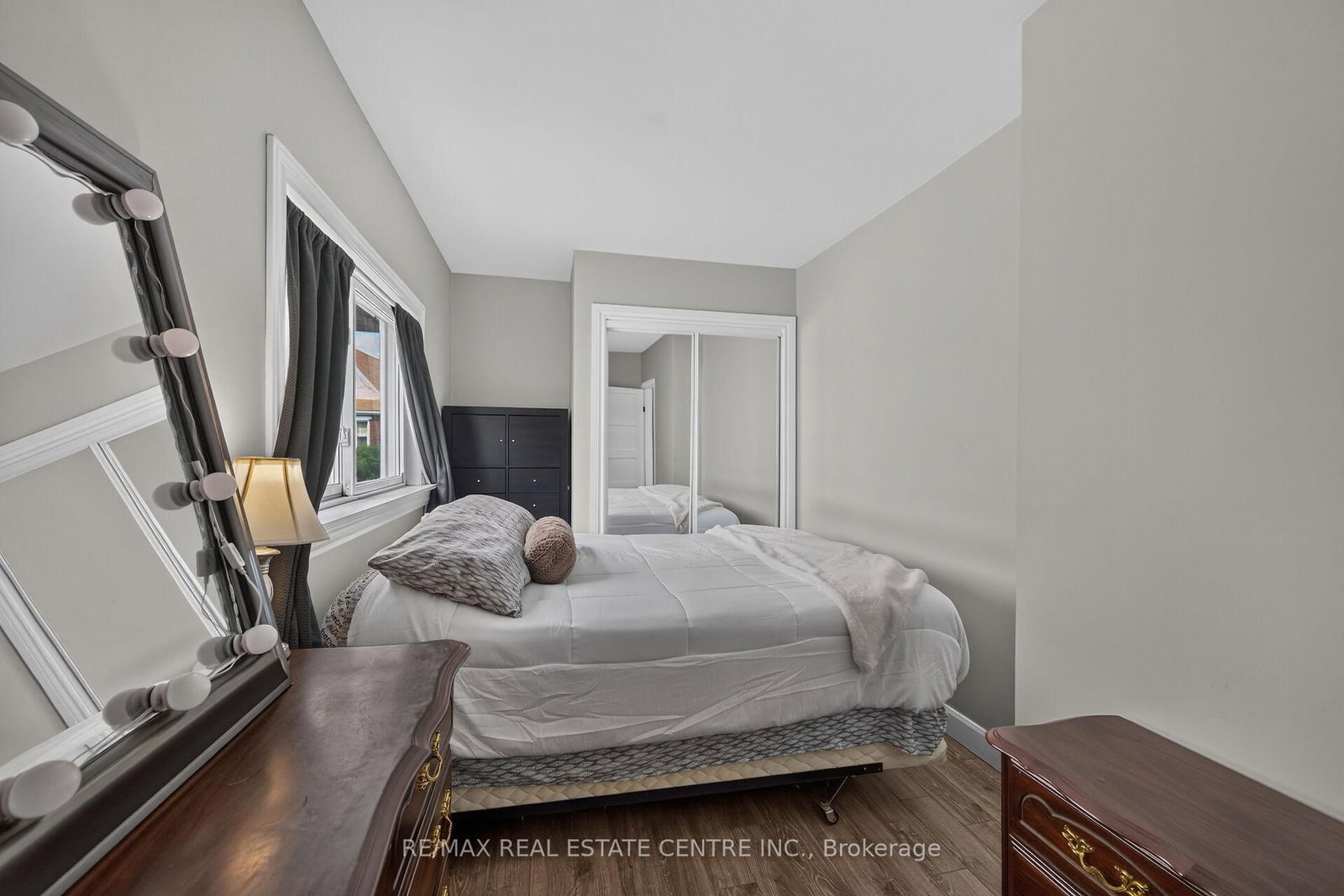 220 Paling Avenue • Hamilton, ON photo 21