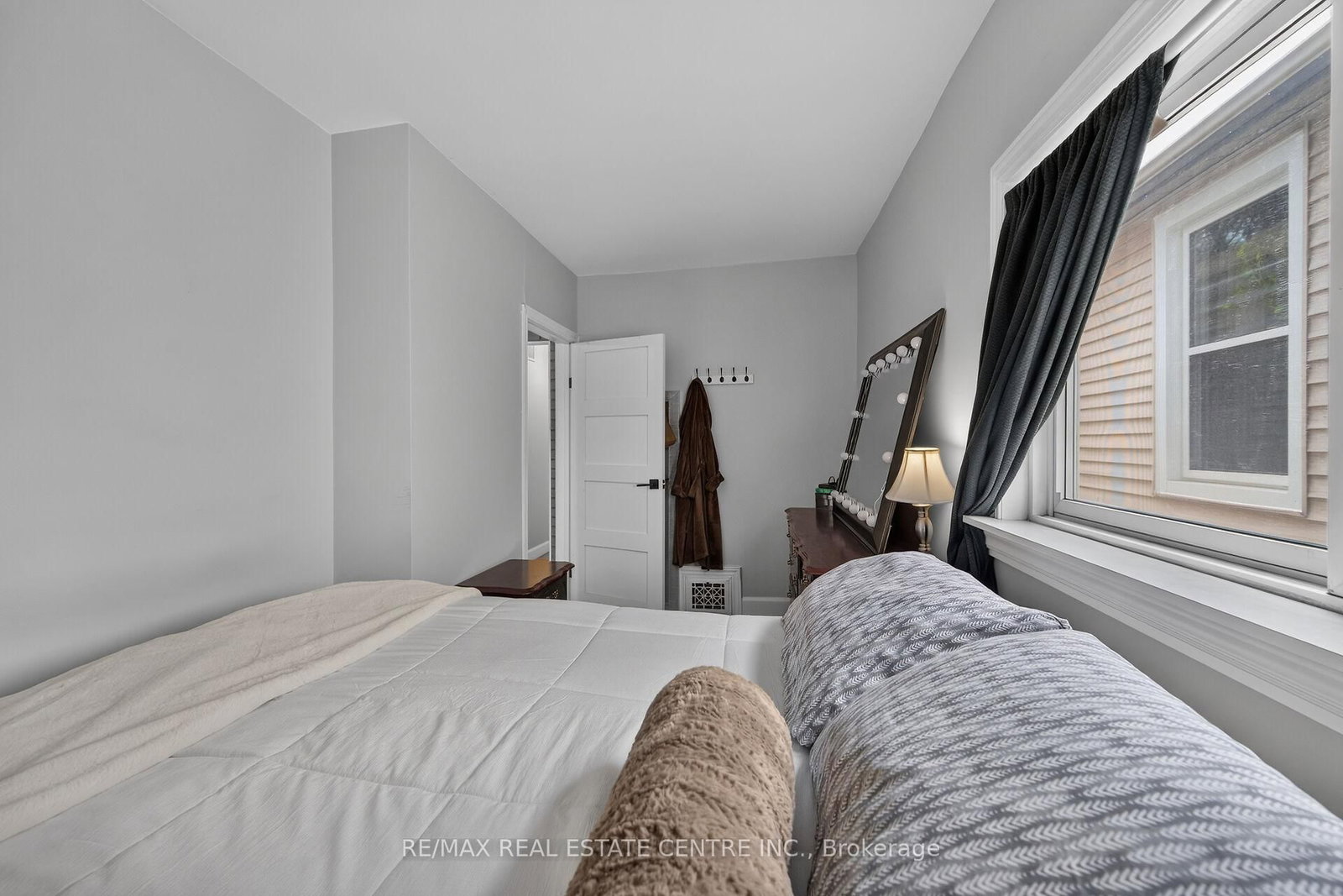220 Paling Avenue • Hamilton, ON photo 22