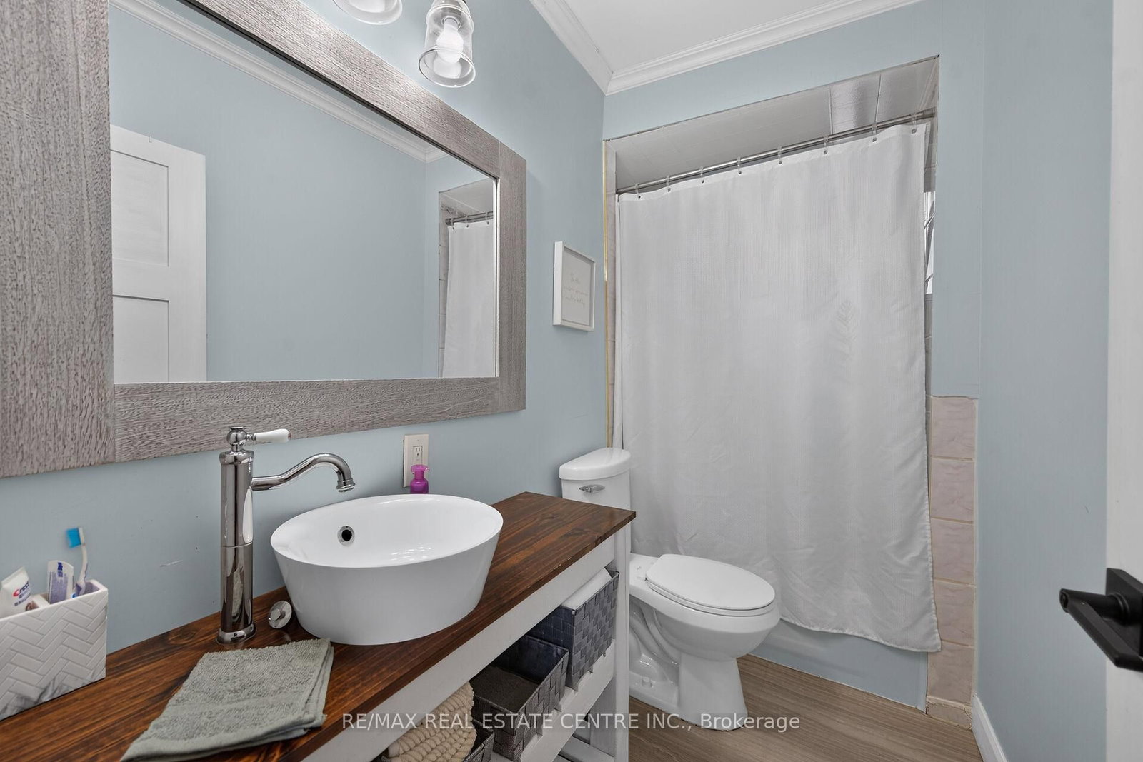 220 Paling Avenue • Hamilton, ON photo 27