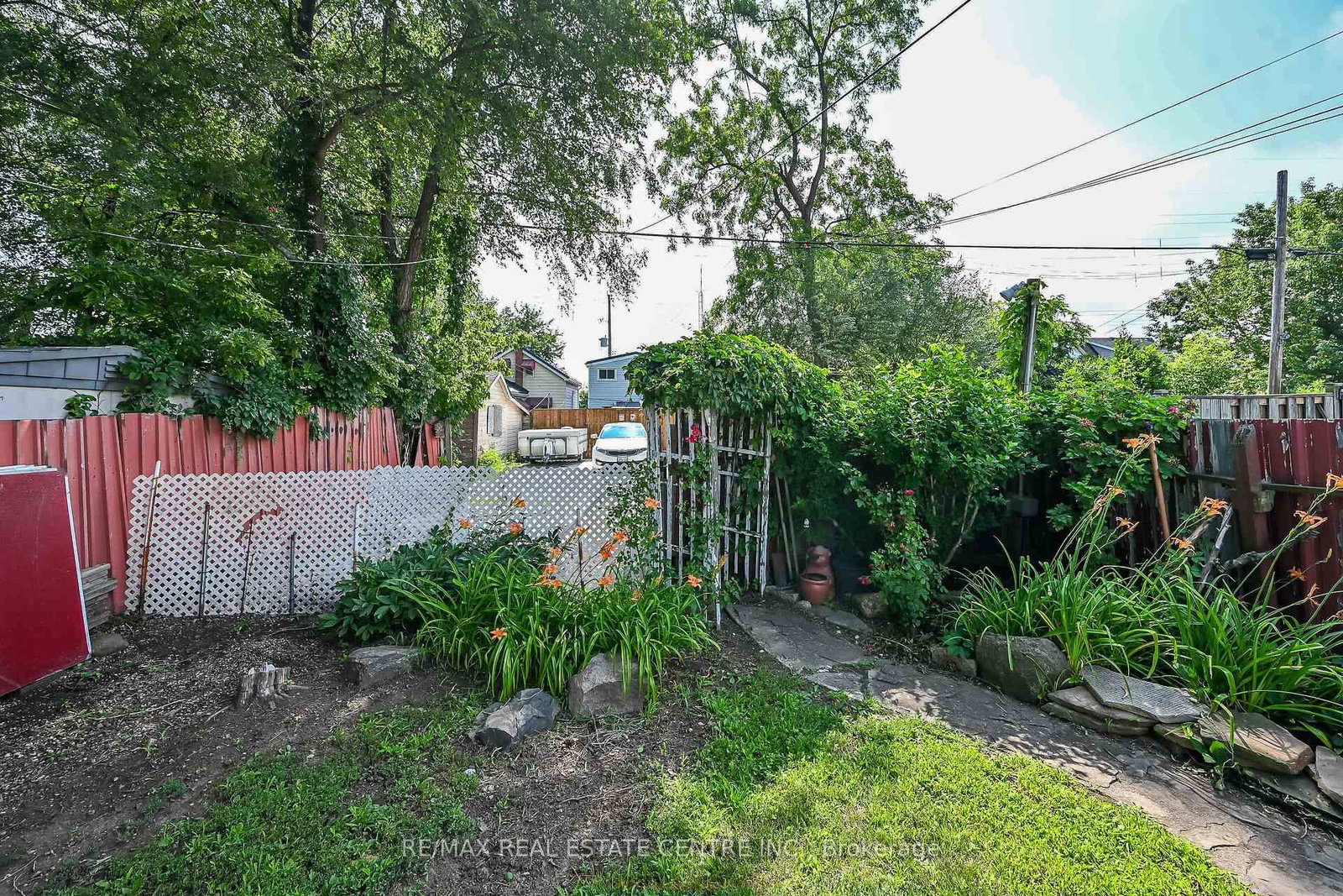220 Paling Avenue • Hamilton, ON photo 39