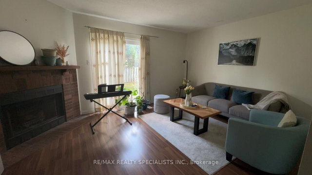 159A - 159 Brantwood Park Road