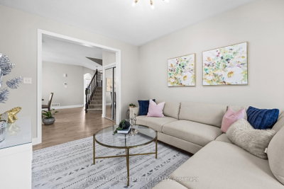 2514 Stone Cove Crescent — more photos