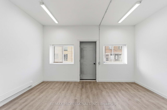 # Main - 759 Barton Street E